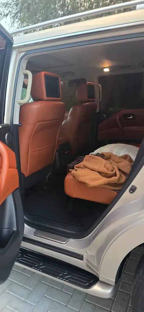 Nissan Patrol 5.6 AT 4WD (428 hp) - 8