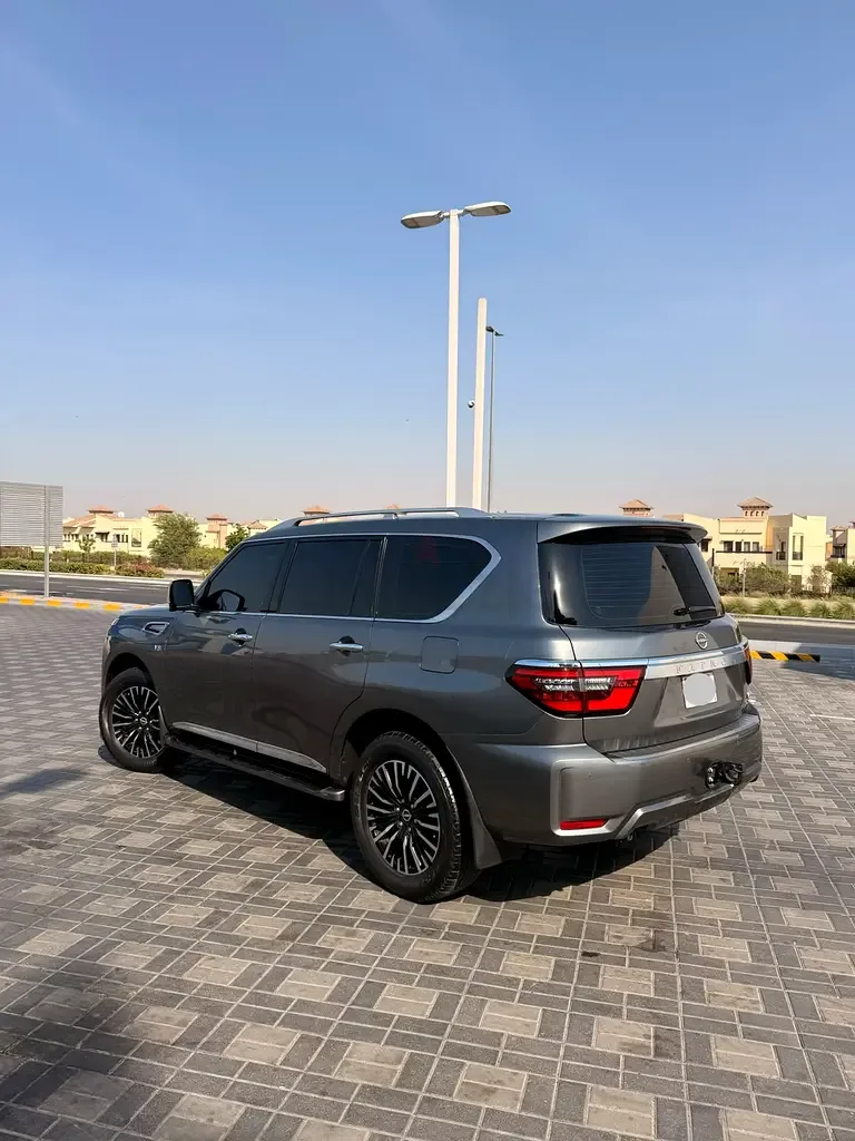 Nissan Patrol 5.6 AT 4WD (428 hp) - 8