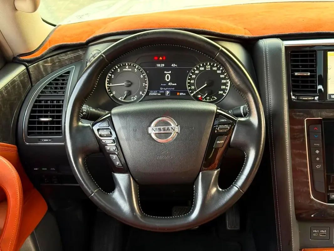 Nissan Patrol 5.6 AT 4WD (428 hp) - 3