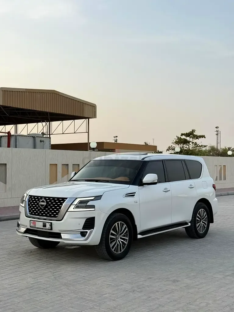 Nissan Patrol 5.6 AT 4WD (428 hp) - 4