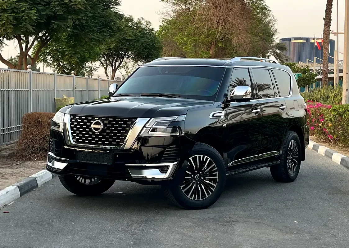 Nissan Patrol 5.6 AT 4WD (428 hp)