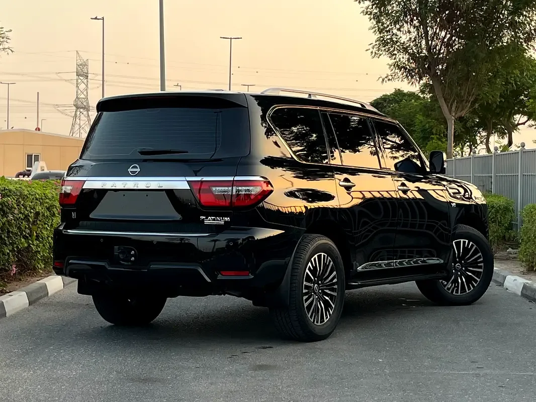 Nissan Patrol 5.6 AT 4WD (428 hp) - 4