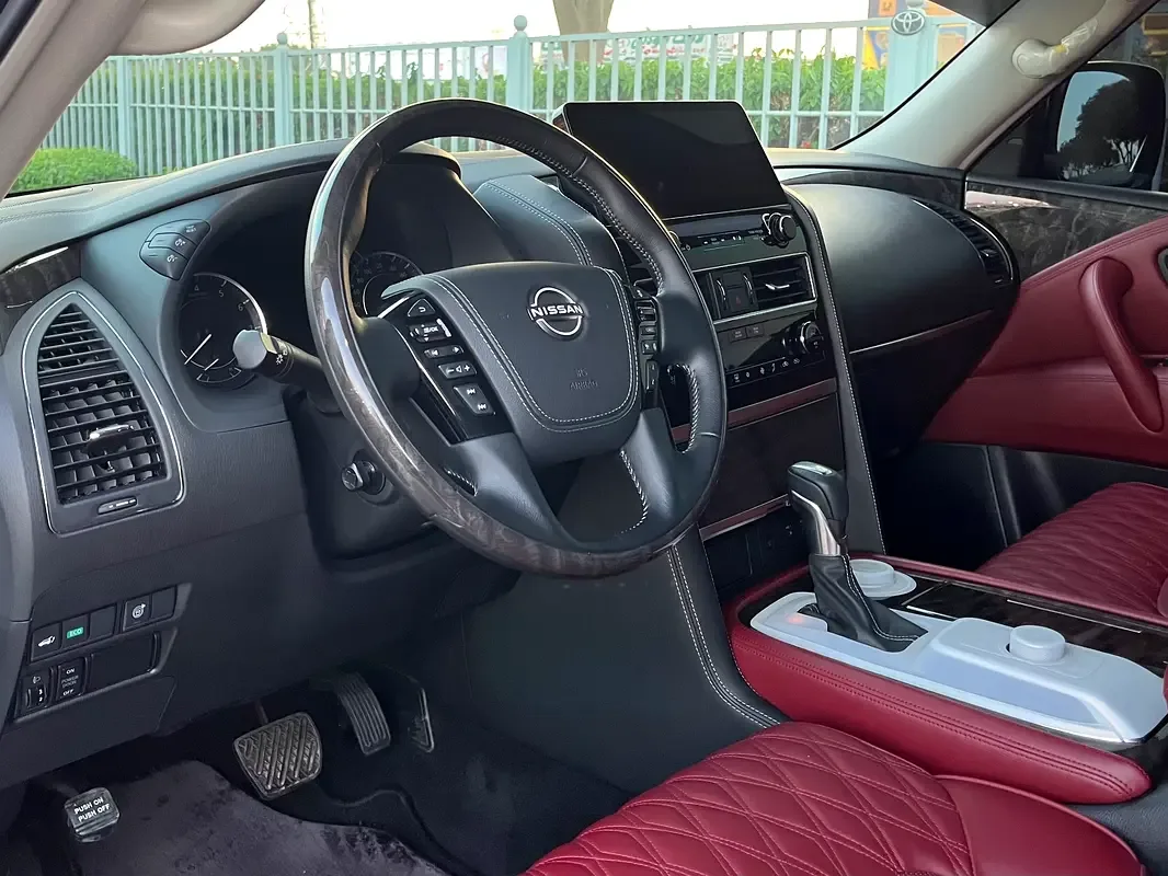 Nissan Patrol 5.6 AT 4WD (428 hp) - 9