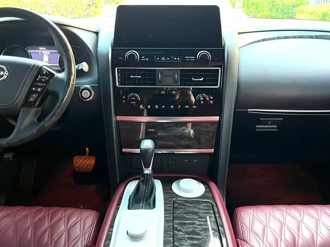 Nissan Patrol 5.6 AT 4WD (428 hp) - 14