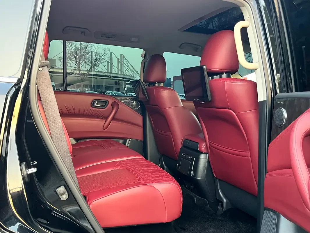 Nissan Patrol 5.6 AT 4WD (428 hp) - 12