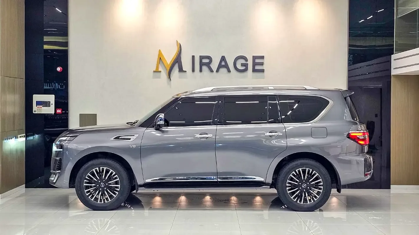 Nissan Patrol 5.6 AT 4WD (428 hp) - 17
