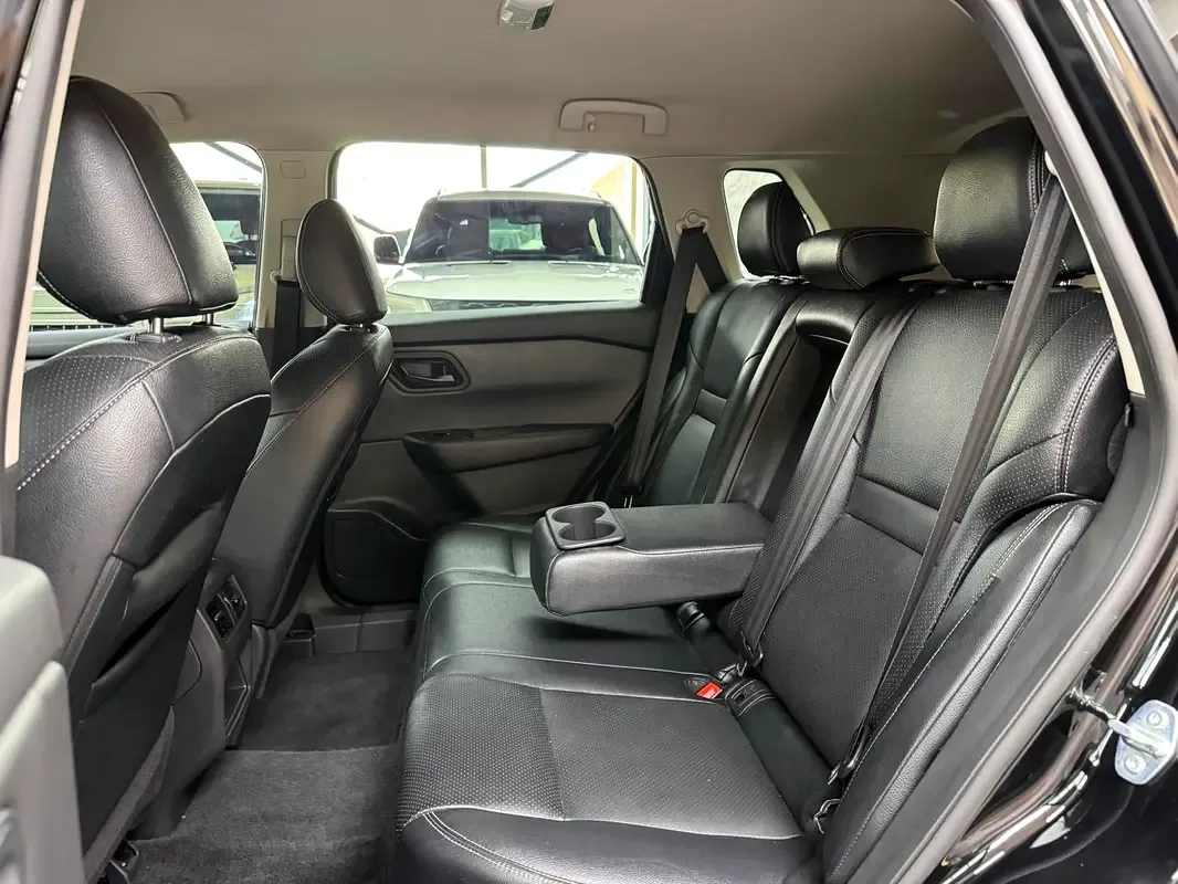 Nissan Rogue 1.5 CVT (204 حصان) - 16
