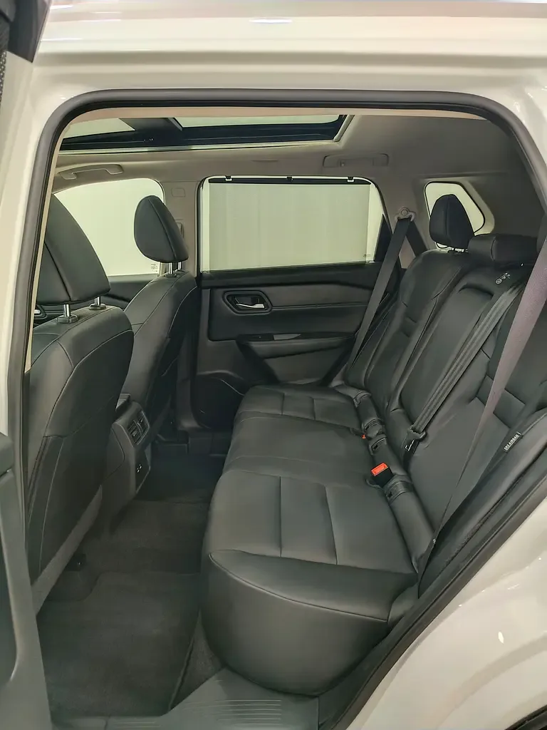 Nissan Rogue 1.5 CVT 4WD (204 hp) - 12