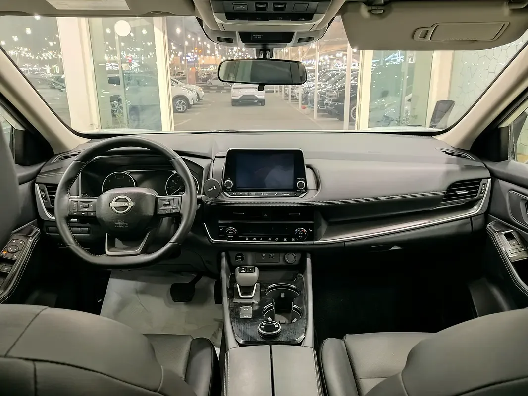 Nissan Rogue 1.5 CVT 4WD (204 hp) - 16