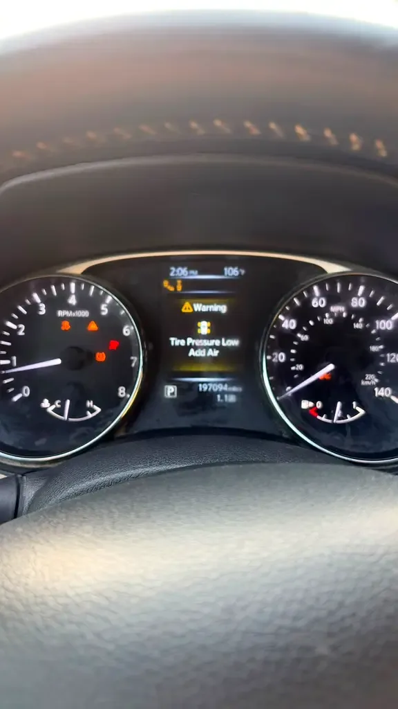 Nissan Rogue 2.5 CVT (170 hp) - 4