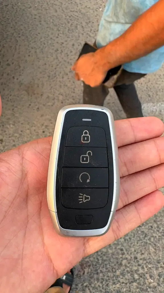Nissan Rogue 2.5 CVT (170 hp) - 20