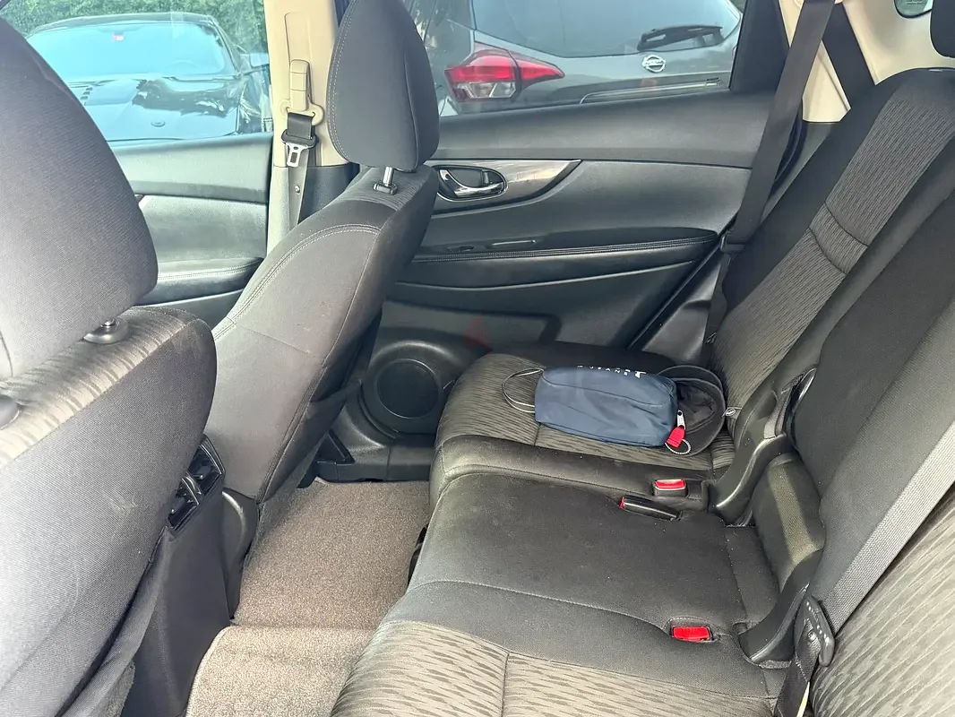 Nissan Rogue 2.5 CVT (170 hp) - 12