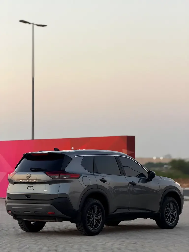 Nissan Rogue 2.5 CVT (181 hp) - 10