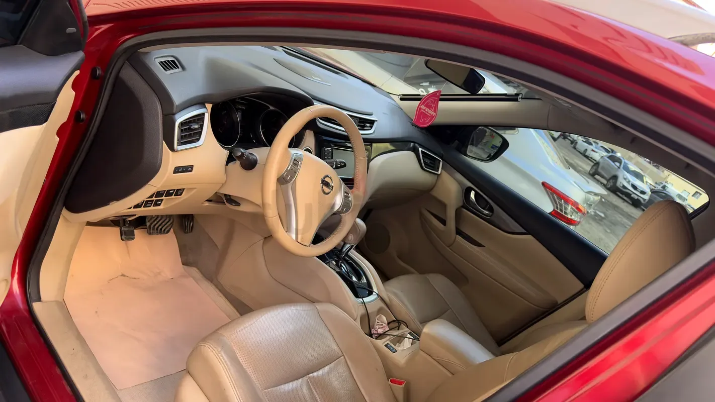Nissan Rogue 2.5 CVT 4WD (173 hp)