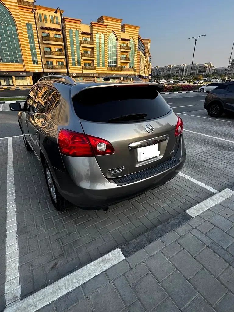 Nissan Rogue 2.5 CVT 4WD (173 حصان) - 5