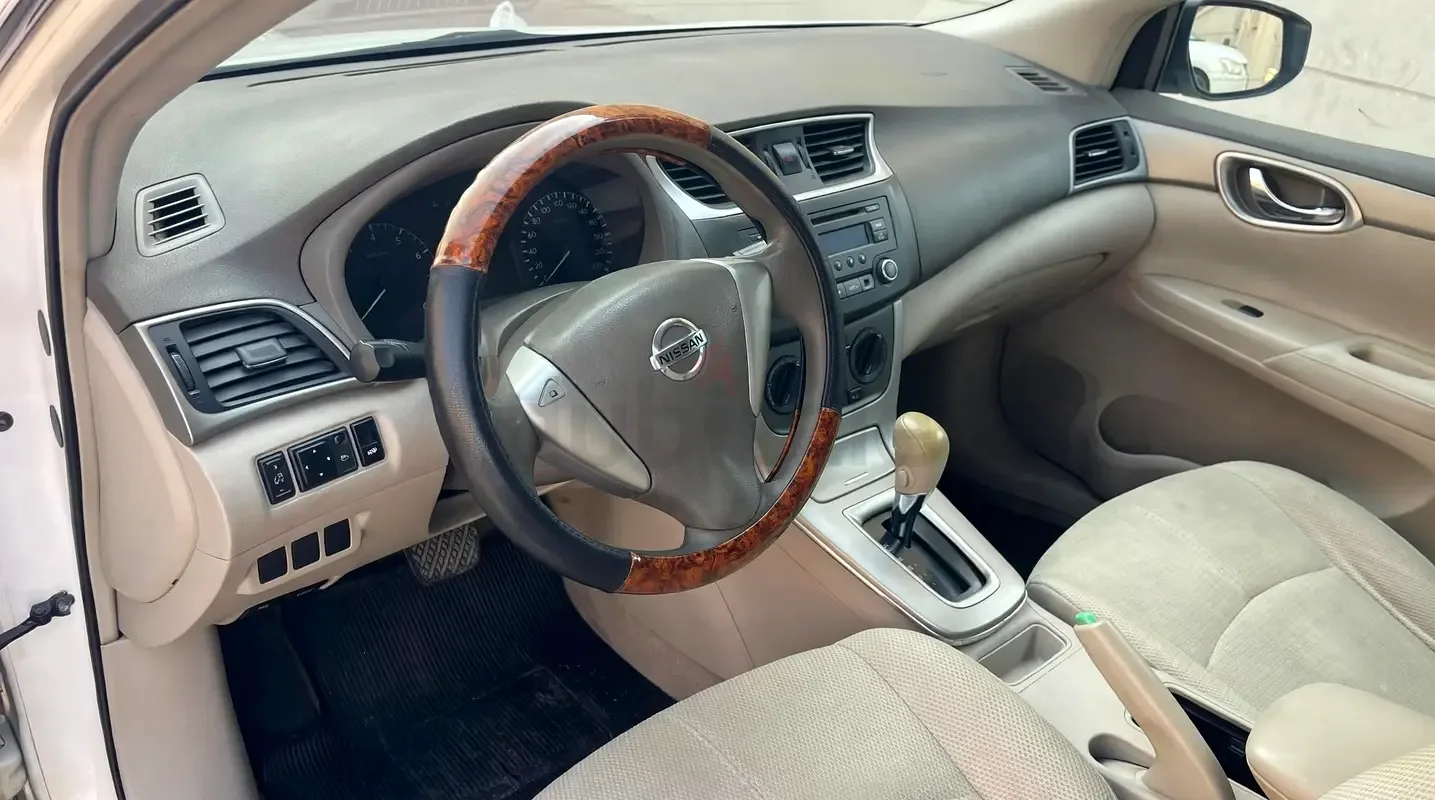 Nissan Sentra 1.6 CVT (117 hp) - 9