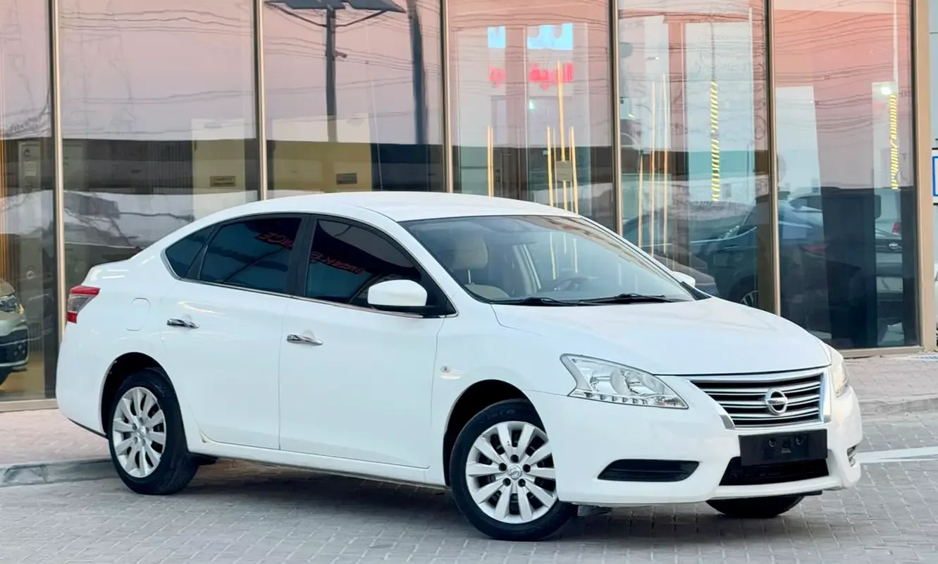 Nissan Sentra 1.6 CVT (188 hp)