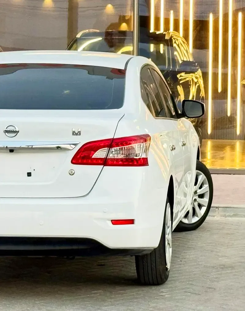 Nissan Sentra 1.6 CVT (188 hp) - 17