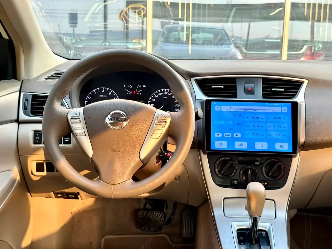 Nissan Sentra 1.8 CVT (130 hp) - 13