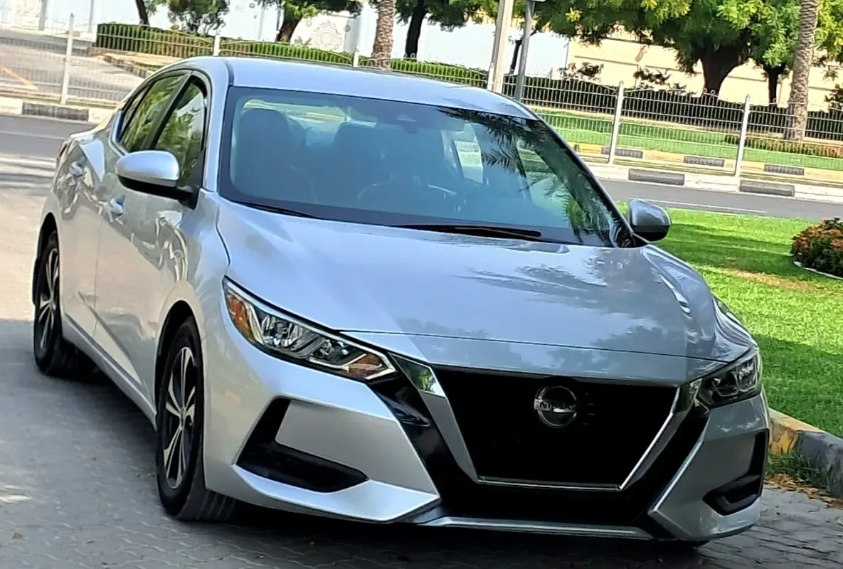 Nissan Sentra 2.0 CVT (149 hp)