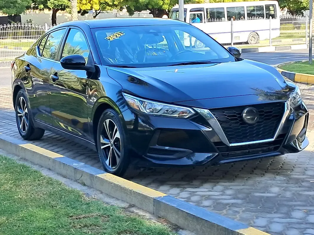 Nissan Sentra 2.0 CVT (149 hp)