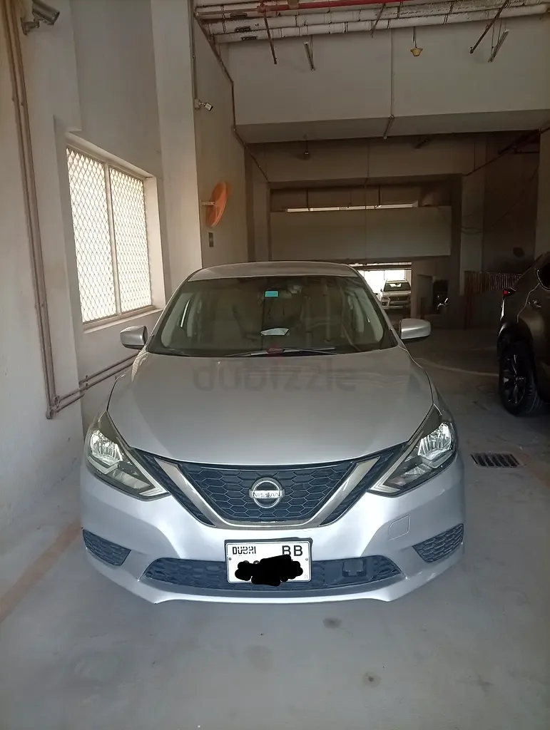 Nissan Sentra 2.0 CVT (149 حصان)