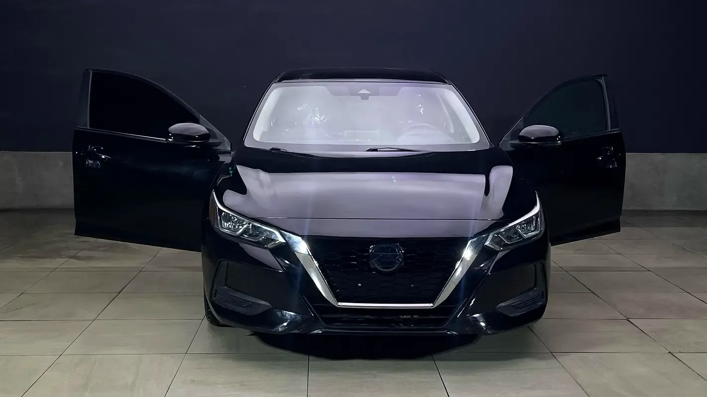 Nissan Sentra 2.0 CVT (149 حصان) - 2