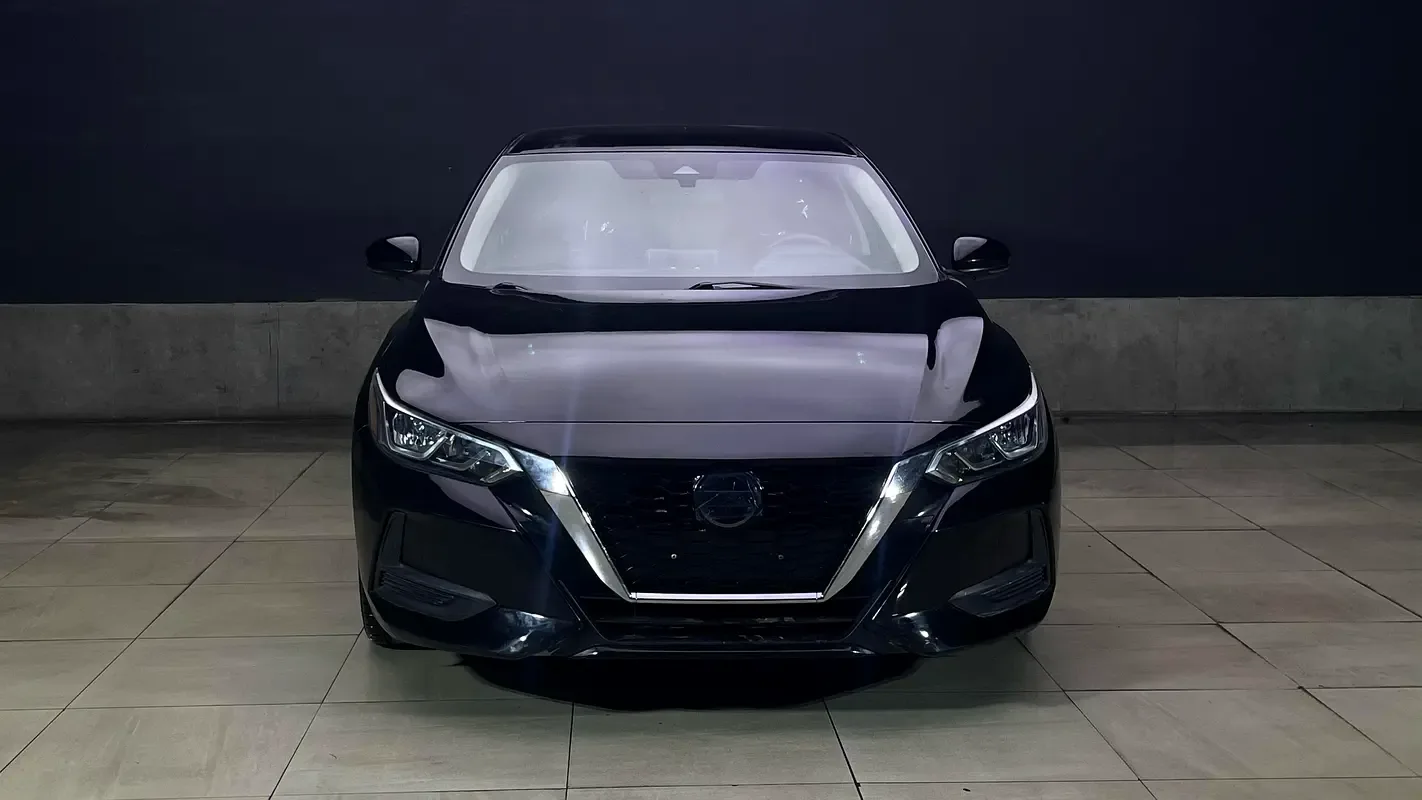 Nissan Sentra 2.0 CVT (149 حصان)