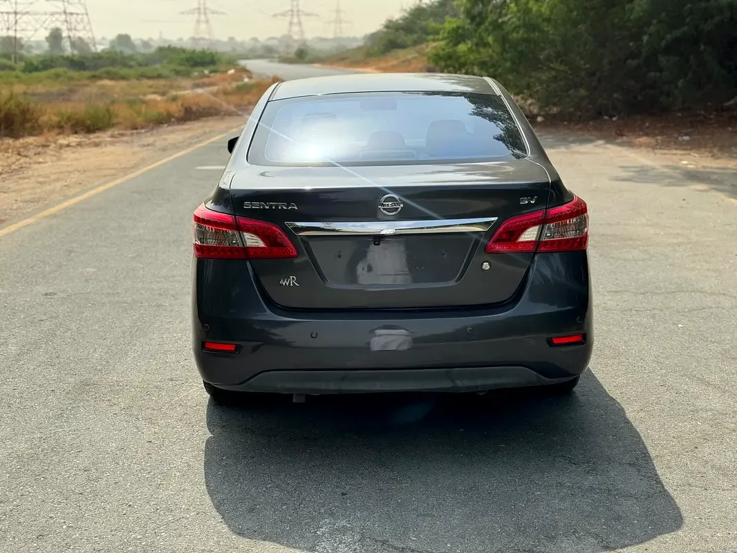 Nissan Sentra 2.0 CVT (149 حصان) - 4