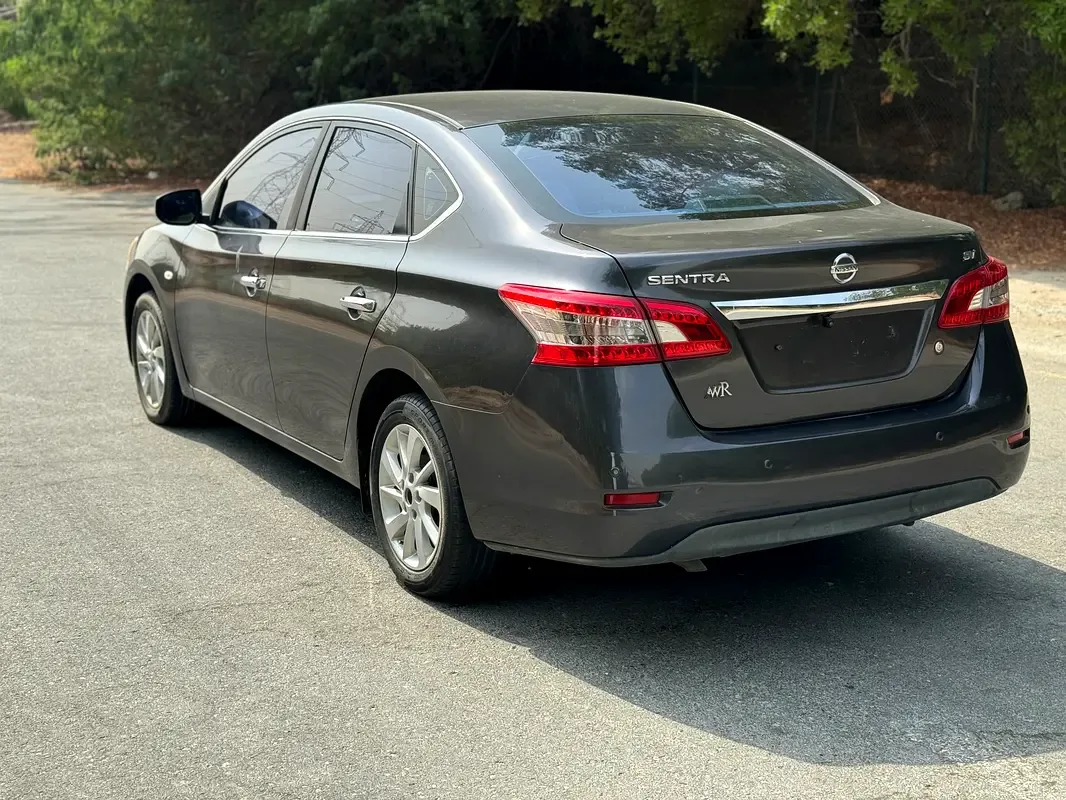 Nissan Sentra 2.0 CVT (149 حصان) - 5