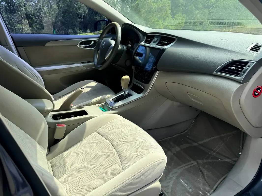 Nissan Sentra 2.0 CVT (149 حصان) - 15