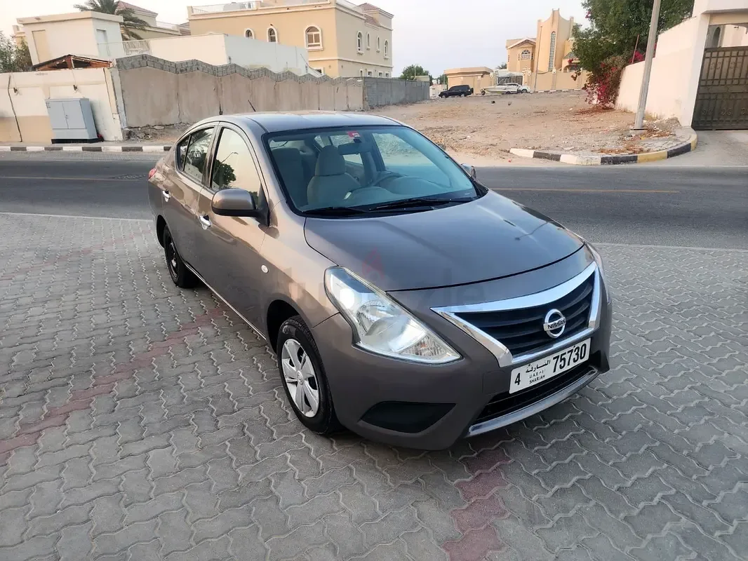Nissan Sunny 1.6 CVT (109 hp)