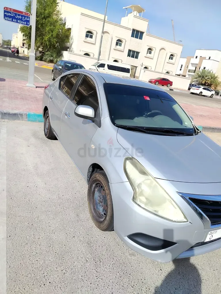 Nissan Sunny 1.6 CVT (109 hp)