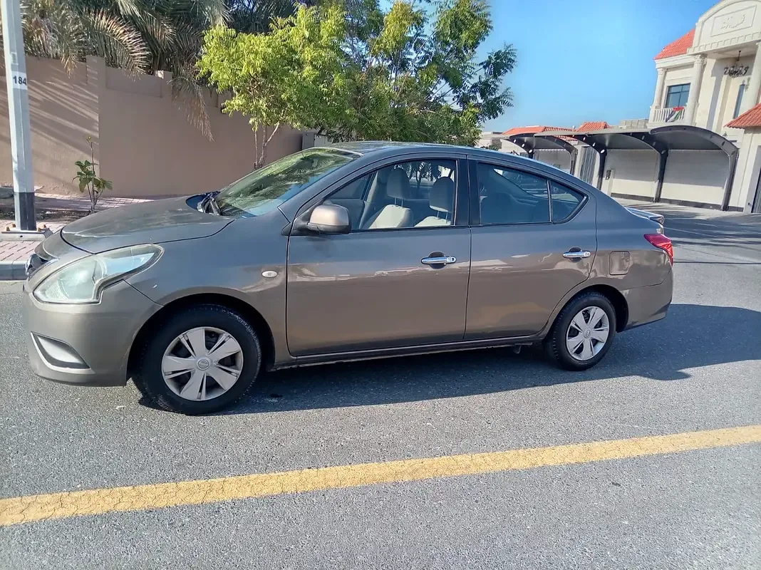 Nissan Sunny 1.6 CVT (109 hp) - 15