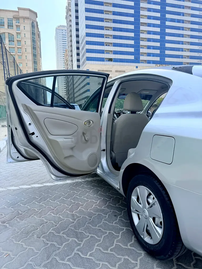 Nissan Sunny 1.6 CVT (109 hp) - 6