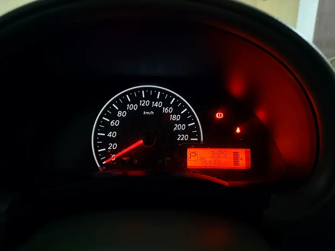 Nissan Sunny 1.6 CVT (109 hp) - 14