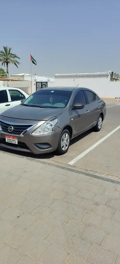 Nissan Sunny 1.6 CVT (109 hp)