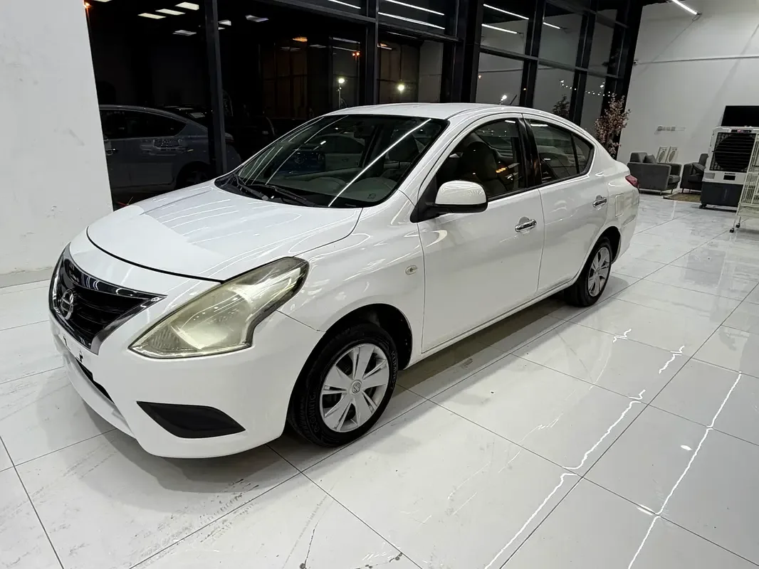 Nissan Sunny 1.6 MT (109 حصان) - 2