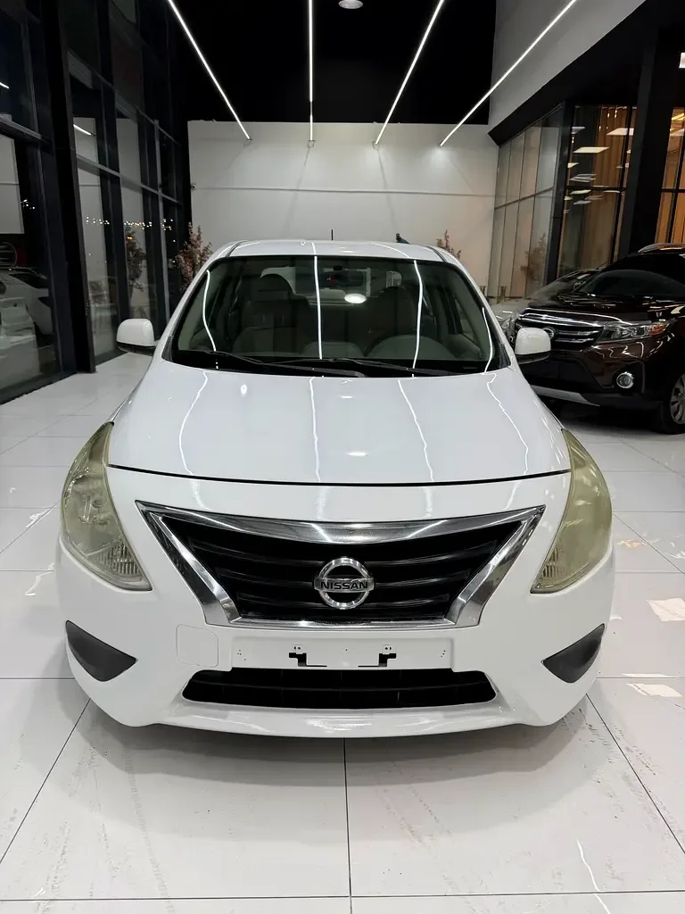 Nissan Sunny 1.6 MT (109 حصان)