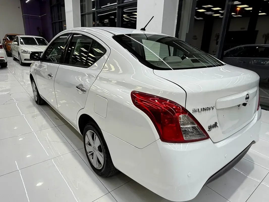 Nissan Sunny 1.6 MT (109 حصان) - 5