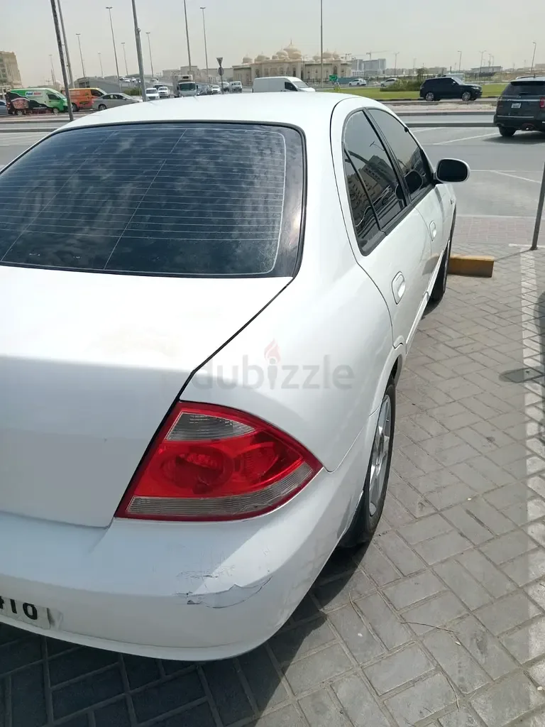 Nissan Sunny 1.8 AT (116 hp)
