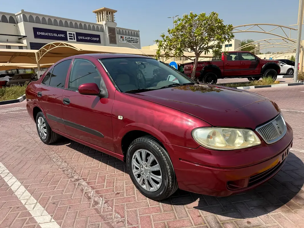 Nissan Sunny 1.8 AT (116 حصان) - 3