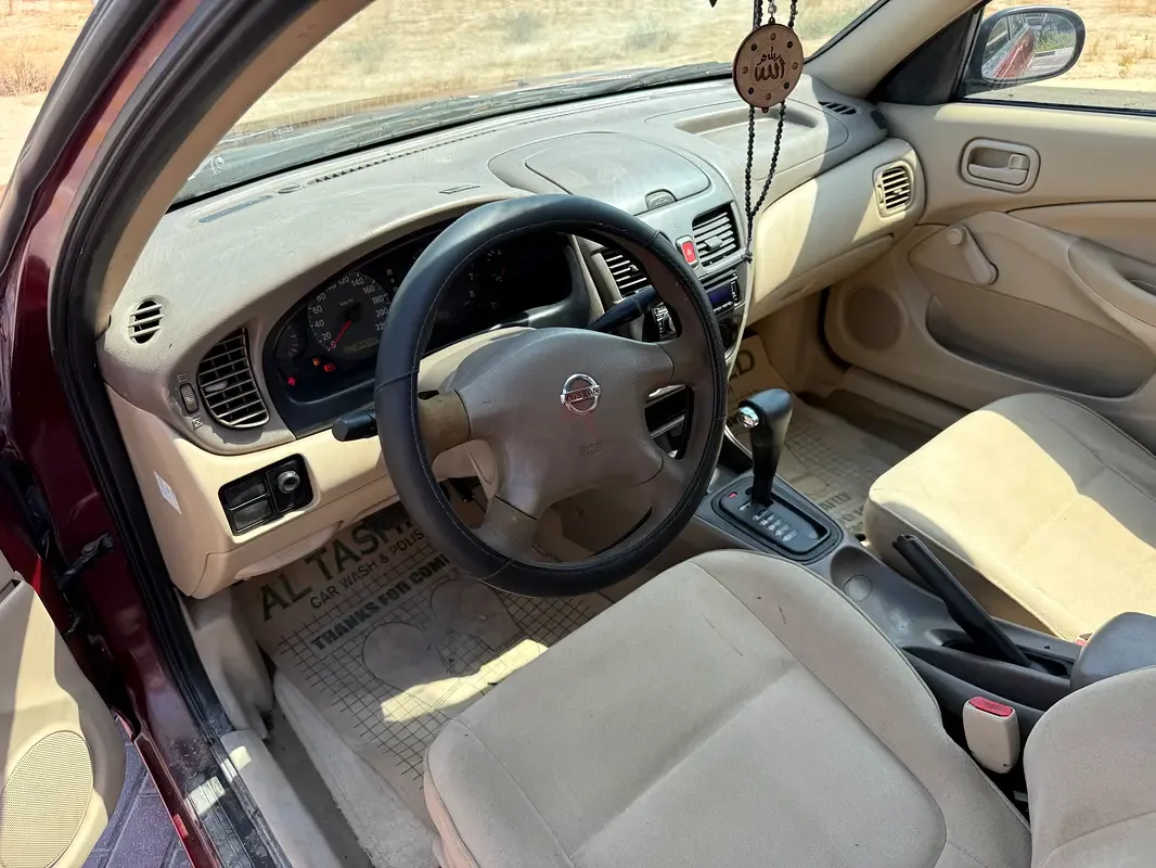 Nissan Sunny 1.8 AT (116 حصان) - 10