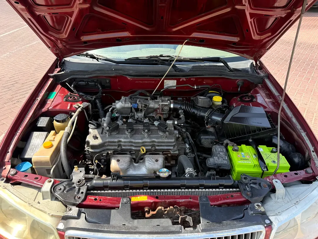 Nissan Sunny 1.8 AT (116 حصان) - 16