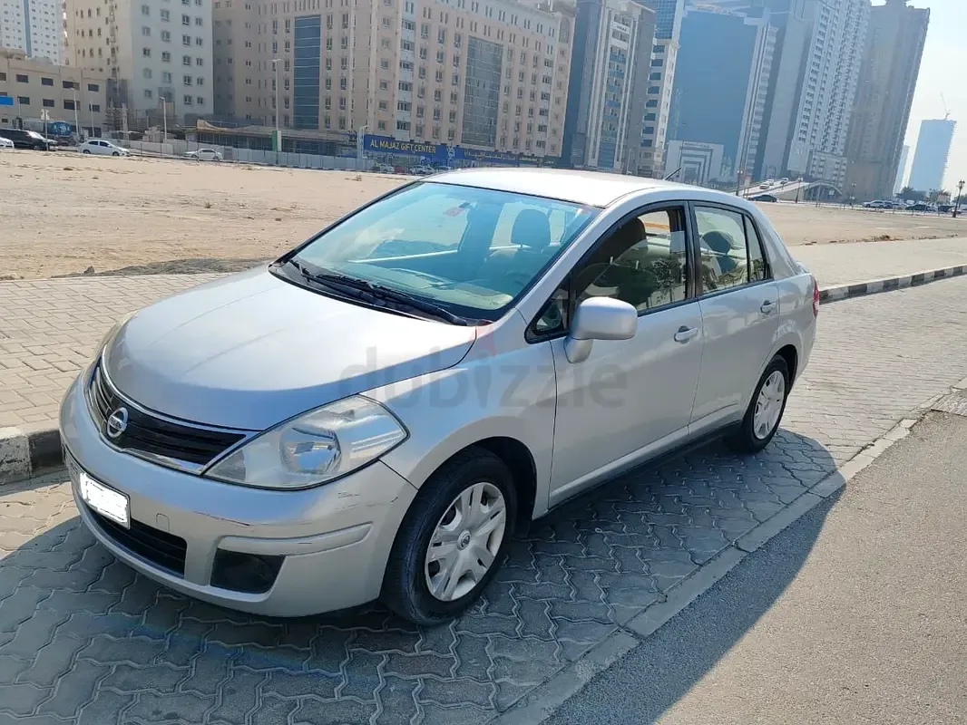 Nissan Tiida 1.6 AT (110 hp)