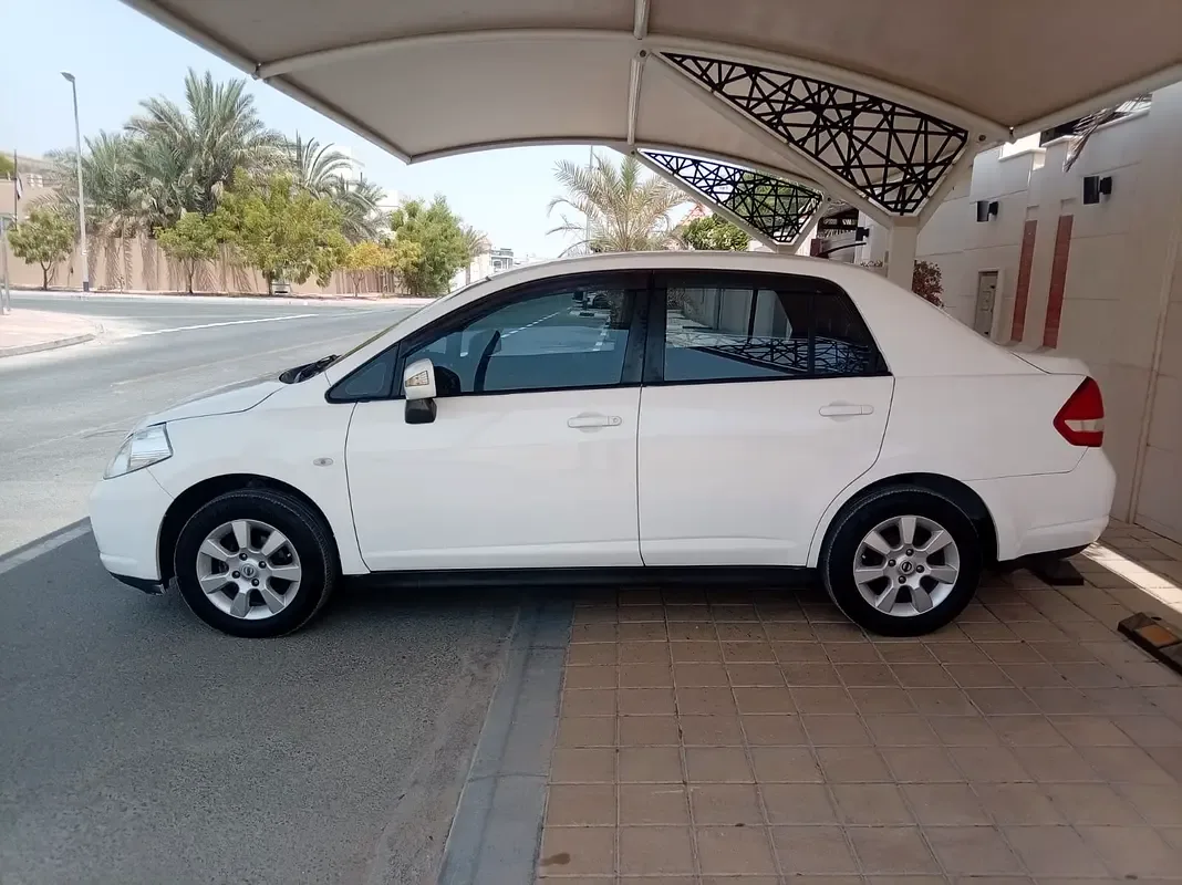 Nissan Tiida 1.6 AT (110 hp) - 4