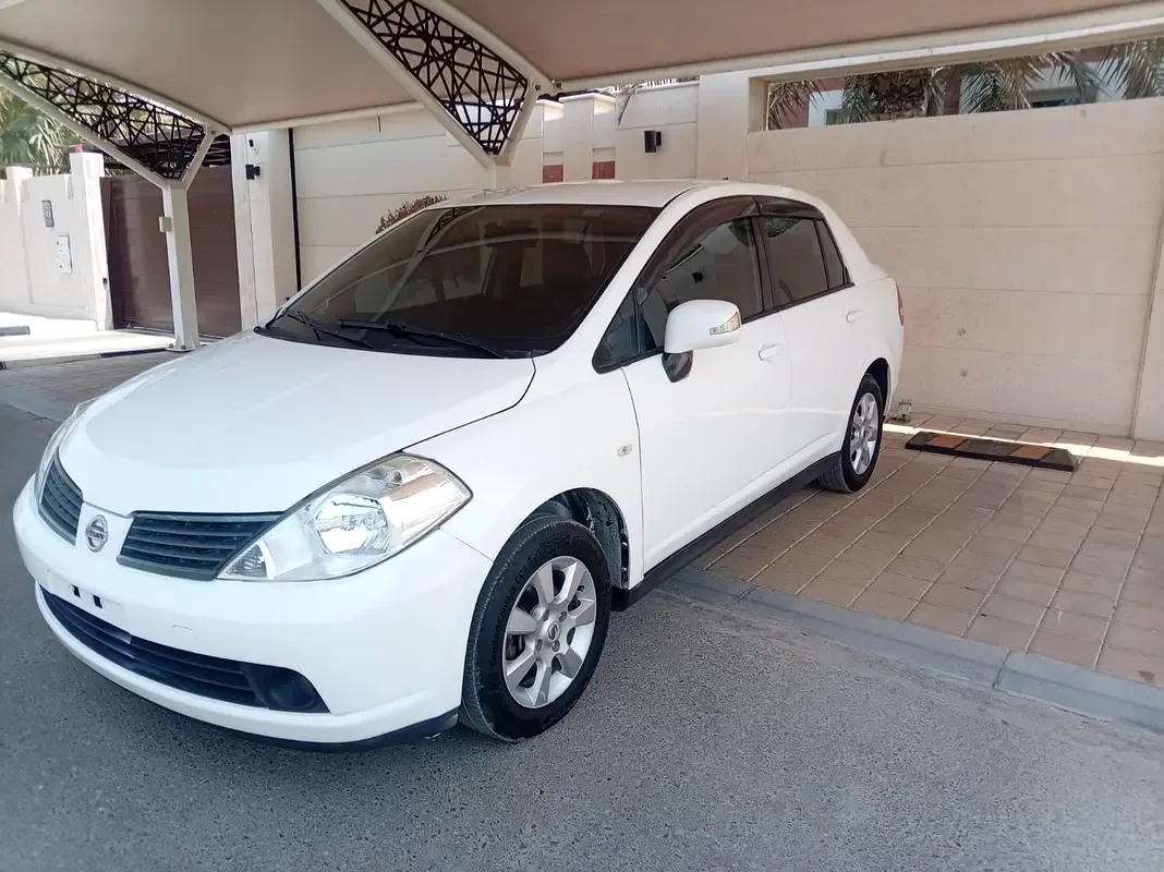 Nissan Tiida 1.6 AT (110 hp) - 11