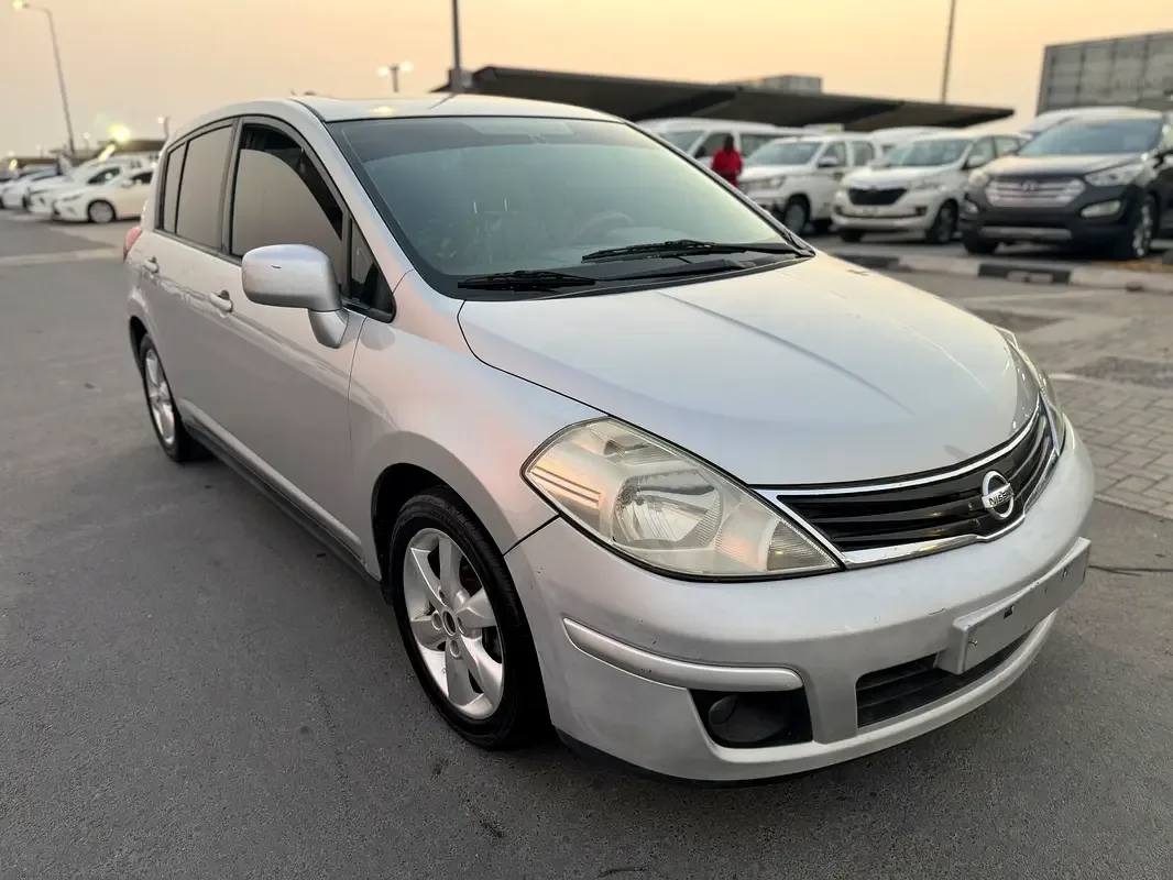 Nissan Tiida 1.6 AT (110 hp) - 3