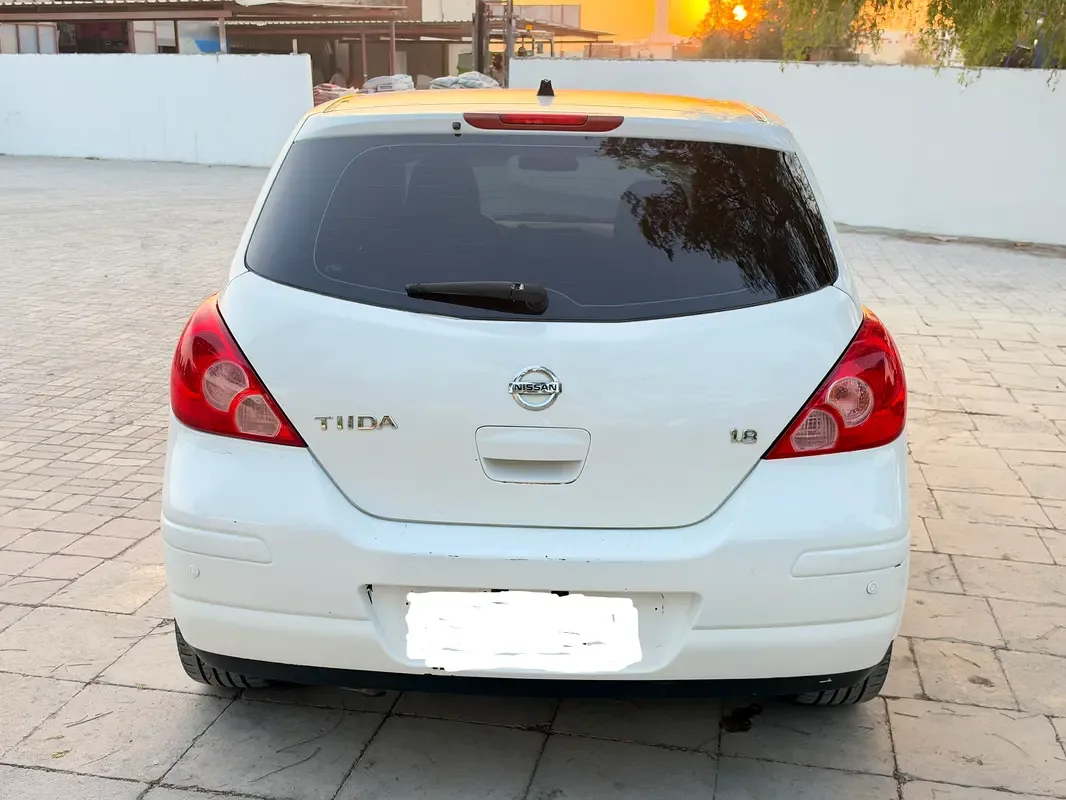 Nissan Tiida 1.6 AT (110 حصان) - 4