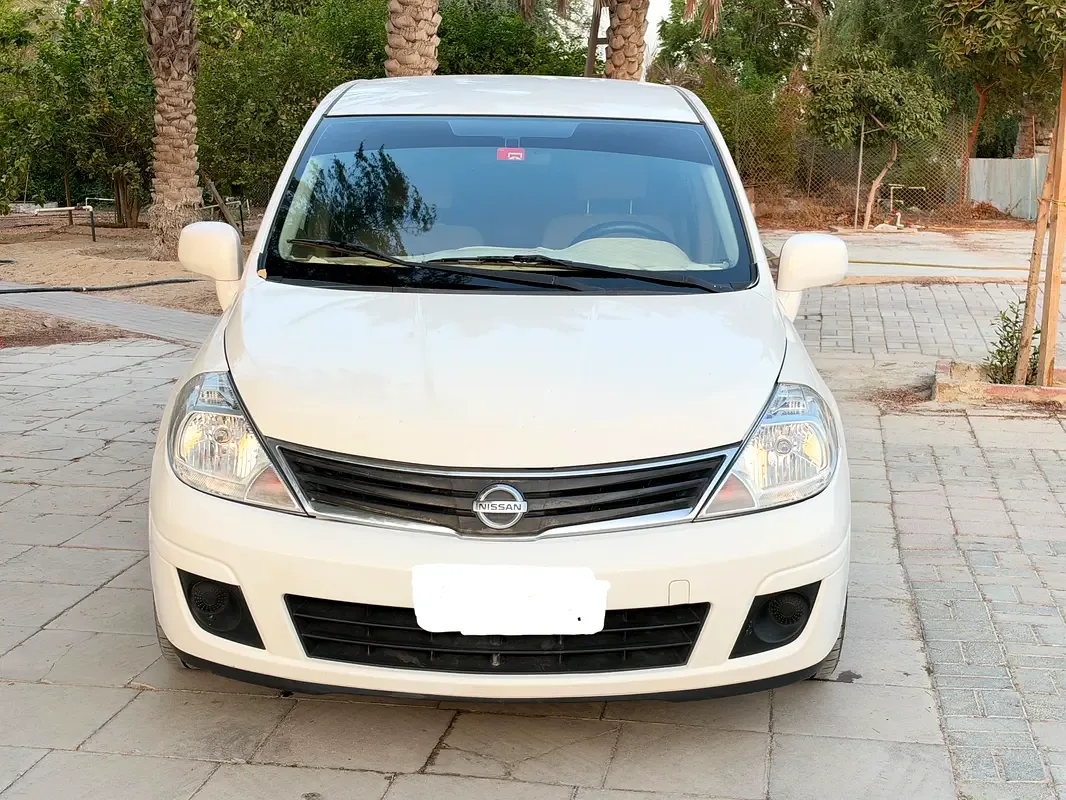 Nissan Tiida 1.6 AT (110 حصان) - 6